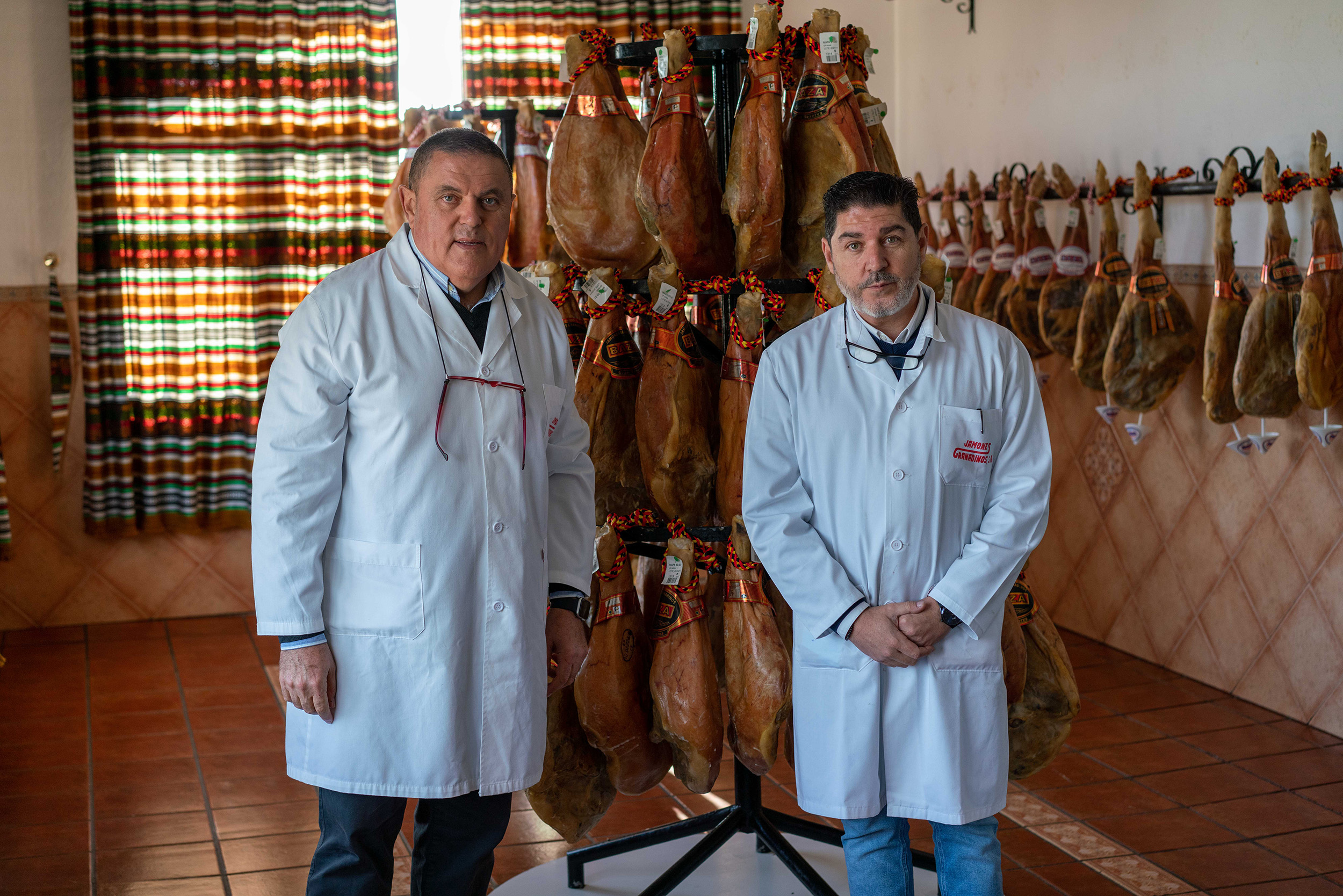 Jamones Granadinos incorpora el ibérico a su gama de productos para abrirse a nuevos mercados